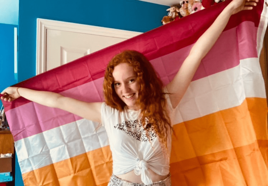 Customer photo with the Lesbian Pride Flag